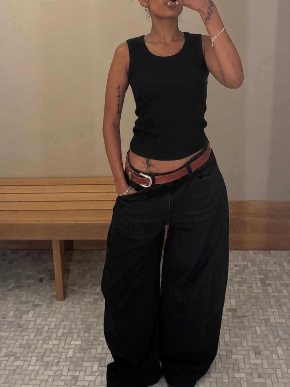 St. John Sport Knit Sleeveless Scoop Neck Tank Top